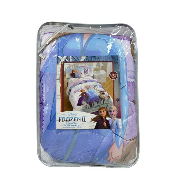 Disney Frozen 2 Microfiber Twin Reversible Kids Comforter 86" x 64" - Picture 3 of 8